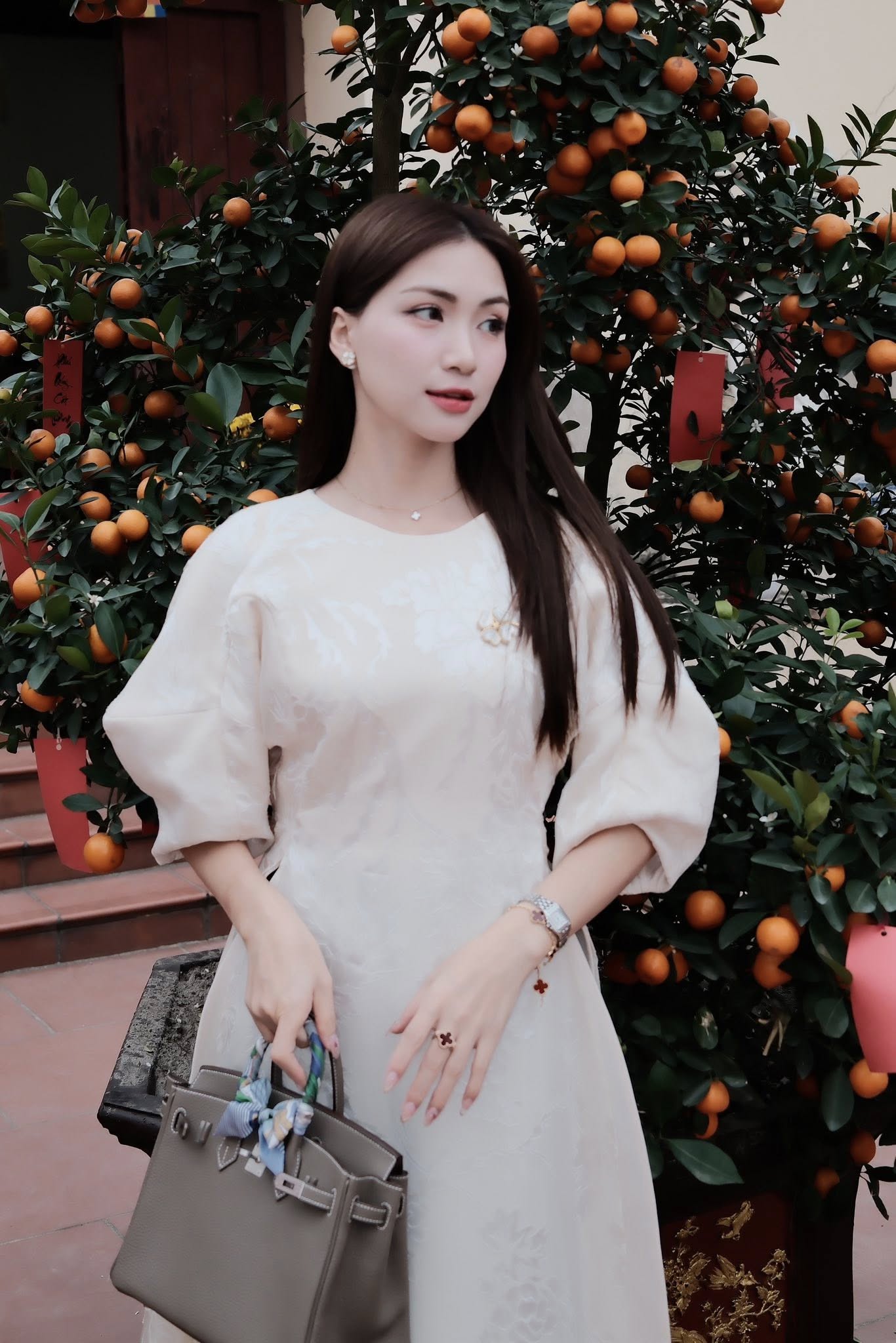 Vừa trả xong nợ cho Văn To&agrave;n th&igrave; Ho&agrave; Minzy rao b&aacute;n nh&agrave; gấp, nguy&ecirc;n nh&acirc;n l&agrave; g&igrave;?- Ảnh 2.