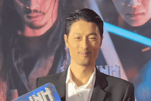 N&oacute;i đ&acirc;y l&agrave; Johnny Tr&iacute; Nguyễn, c&oacute; ai tin kh&ocirc;ng?- Ảnh 1.