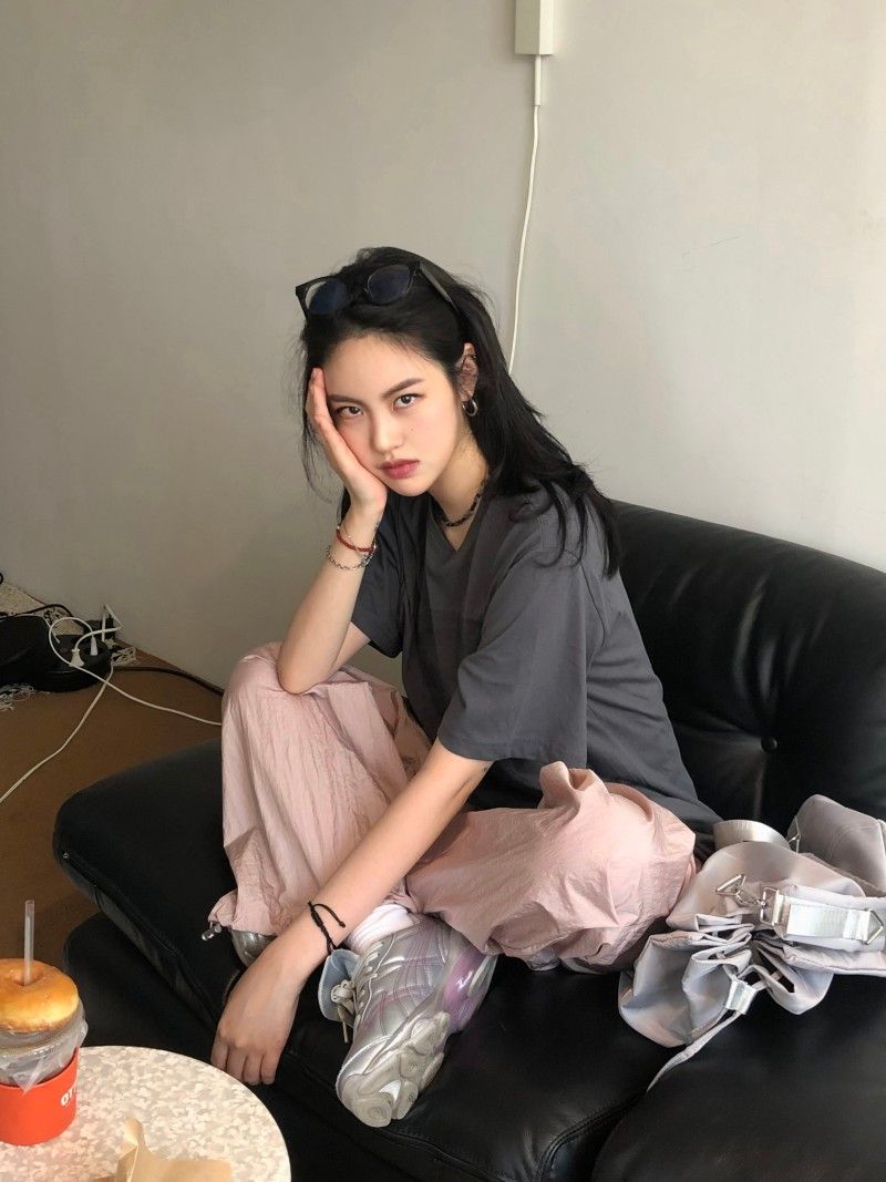 Ba mẹ lớn l&ecirc;n kh&ocirc;ng c&oacute; Google, mỗi lần hỏi con lại nhận về một c&aacute;i thở d&agrave;i: Ki&ecirc;n nhẫn với người lạ bao nhi&ecirc;u, lại dễ c&aacute;u với ba mẹ bấy nhi&ecirc;u- Ảnh 3.