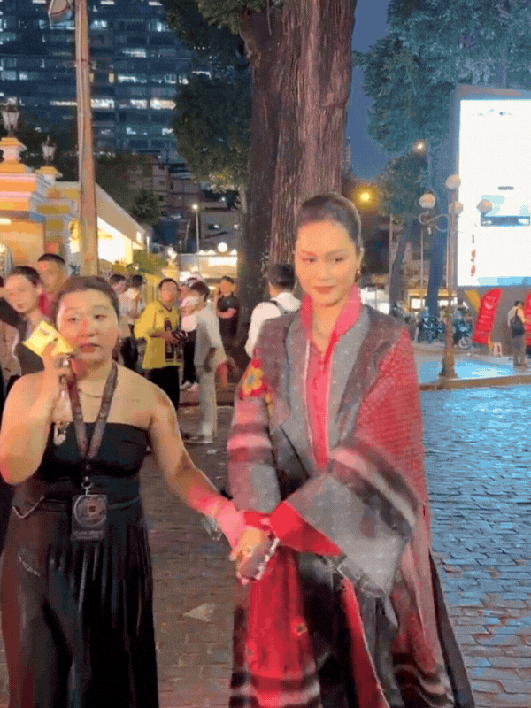 Một khi mỹ nh&acirc;n n&agrave;y bật chế độ sang th&igrave; cả Vbiz kh&ocirc;ng ai l&agrave;m lại, visual lẫn thần th&aacute;i đều l&agrave; tuyệt t&aacute;c- Ảnh 1.