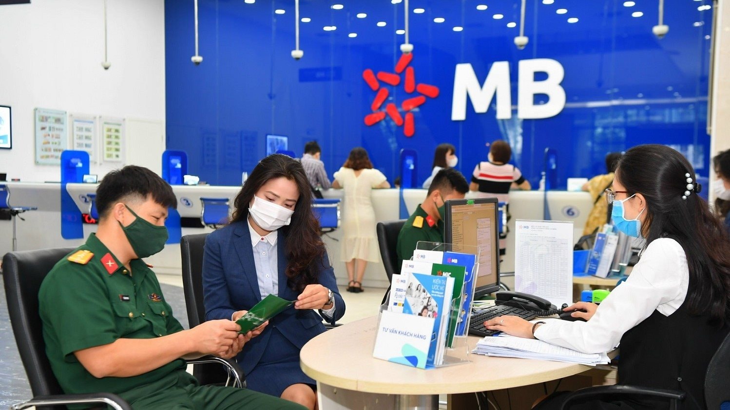 Ng&acirc;n h&agrave;ng Qu&acirc;n đội (MB) vừa điều chỉnh l&atilde;i suất: Kỳ hạn n&agrave;o c&oacute; l&atilde;i suất cao nhất?- Ảnh 1.