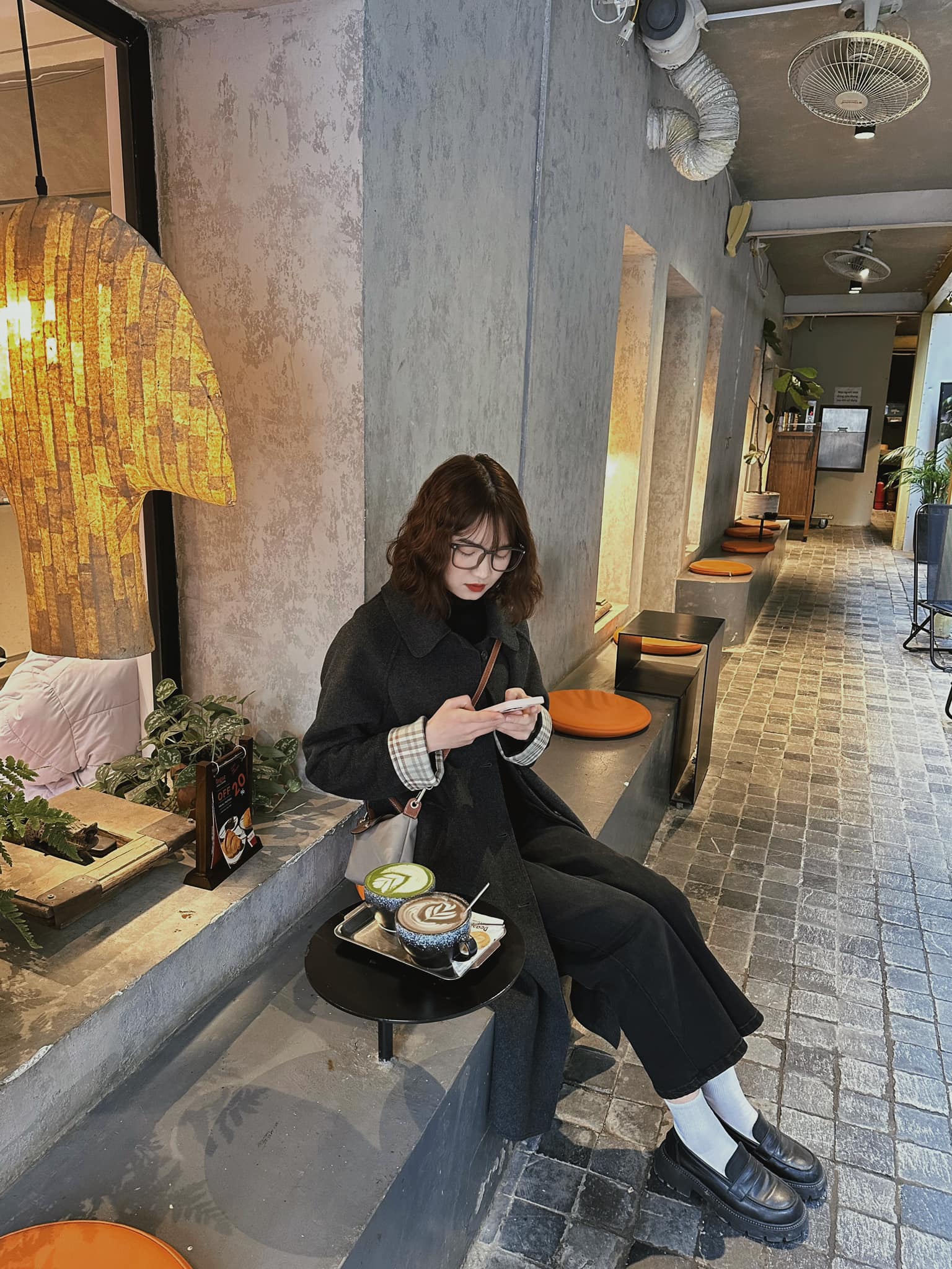 Từng &ldquo;đốt tiền&rdquo; kh&ocirc;ng tiếc tay chi 80.000 đồng/ly tr&agrave; sữa mỗi ng&agrave;y, người Việt giờ thay đổi v&igrave; 2 NỖI LO lớn- Ảnh 2.