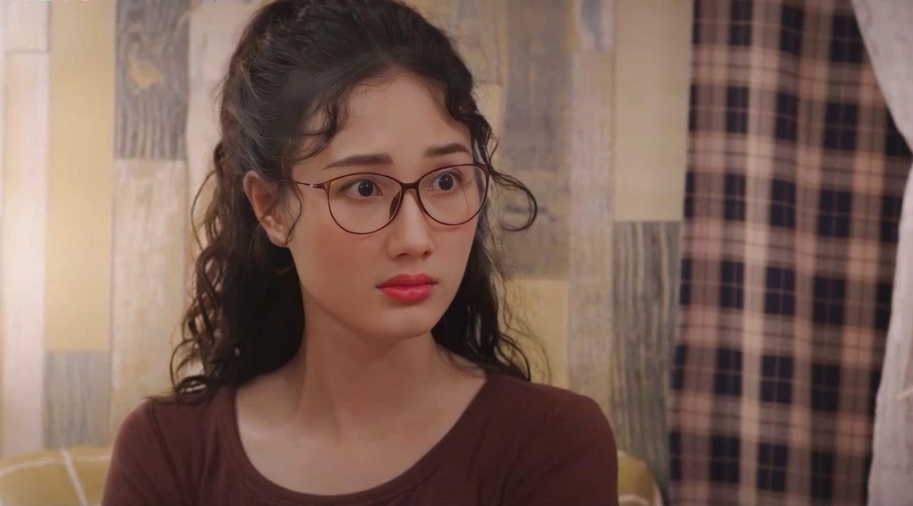 Cả đời xem phim Việt chưa thấy ai make up đẹp cỡ n&agrave;y: Nhan sắc b&eacute;n đứt tay, l&ecirc;n h&igrave;nh v&agrave;i ph&uacute;t h&uacute;t cả triệu view- Ảnh 8.