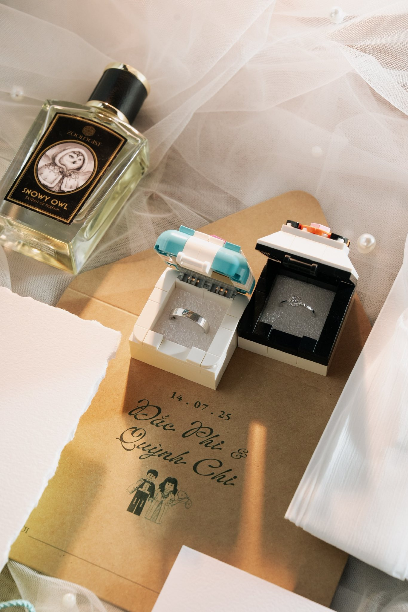 Cặp đ&ocirc;i H&agrave; Nội "chơi lớn": Mang th&uacute; vui đắt đỏ rải khắp đ&aacute;m cưới, b&oacute; hoa c&oacute; 1-0-2 kh&ocirc;ng ai đo&aacute;n nổi- Ảnh 7.