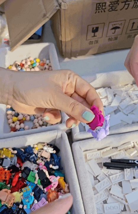 Cặp đ&ocirc;i H&agrave; Nội "chơi lớn": Mang th&uacute; vui đắt đỏ rải khắp đ&aacute;m cưới, b&oacute; hoa c&oacute; 1-0-2 kh&ocirc;ng ai đo&aacute;n nổi- Ảnh 13.