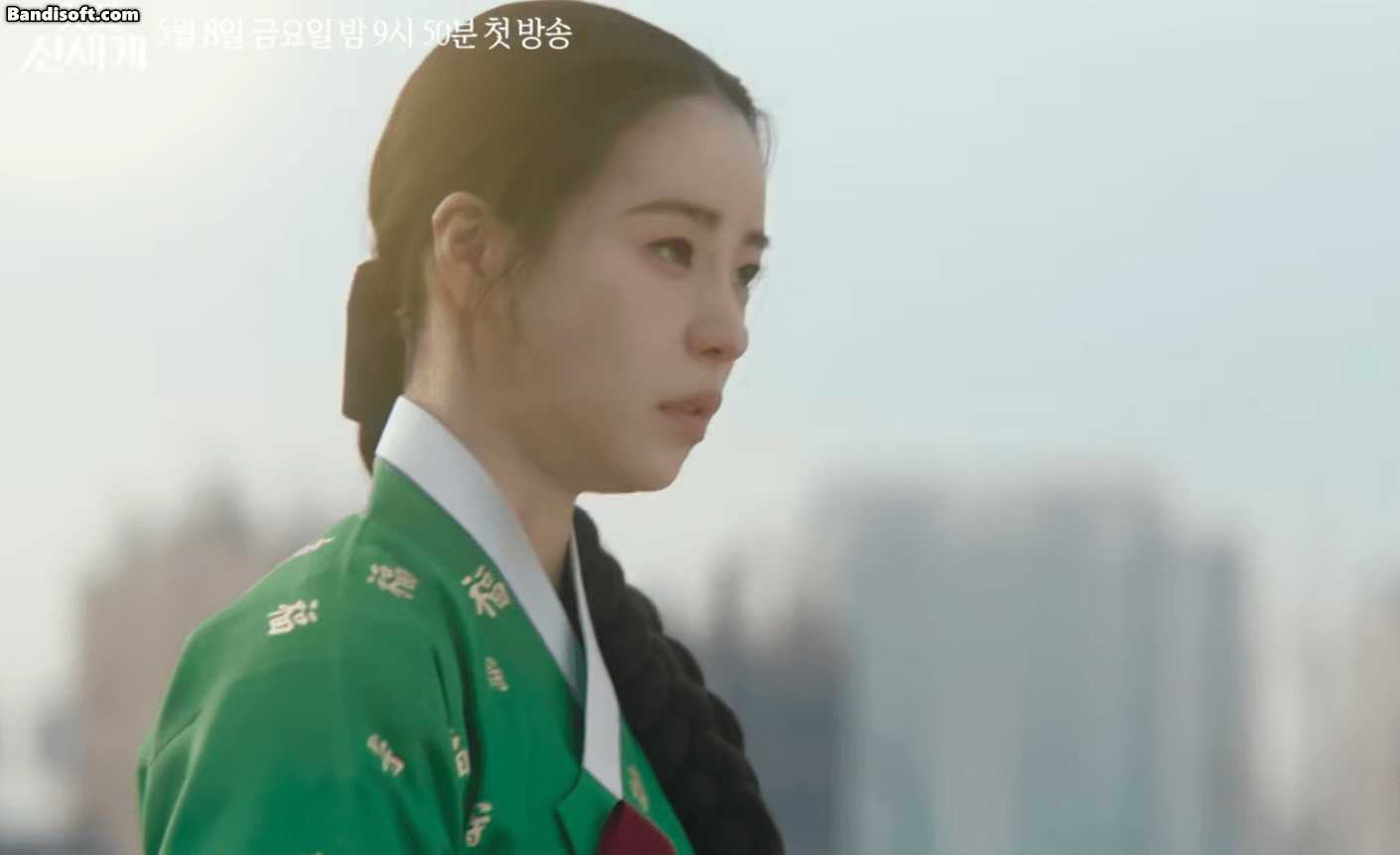 Showbiz c&oacute; 1 mỹ nh&acirc;n ng&agrave;y ngắm đ&ecirc;m mơ thấy &aacute;c mộng: Mặt đẹp như tranh vẽ nhưng chẳng biết n&ecirc;n nh&igrave;n hay kh&ocirc;ng- Ảnh 9.