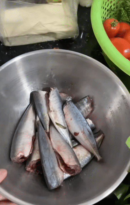 Chi tiêu tiết kiệm 200.000 đồng cho cả tuần ở Hà Nội: Bữa cơm gia đình đầy ý nghĩa - Ảnh 22. Chi tiêu tiết kiệm 200.000 đồng cho cả tuần ở Hà Nội: Bữa cơm gia đình đầy ý nghĩa - Ảnh 22.