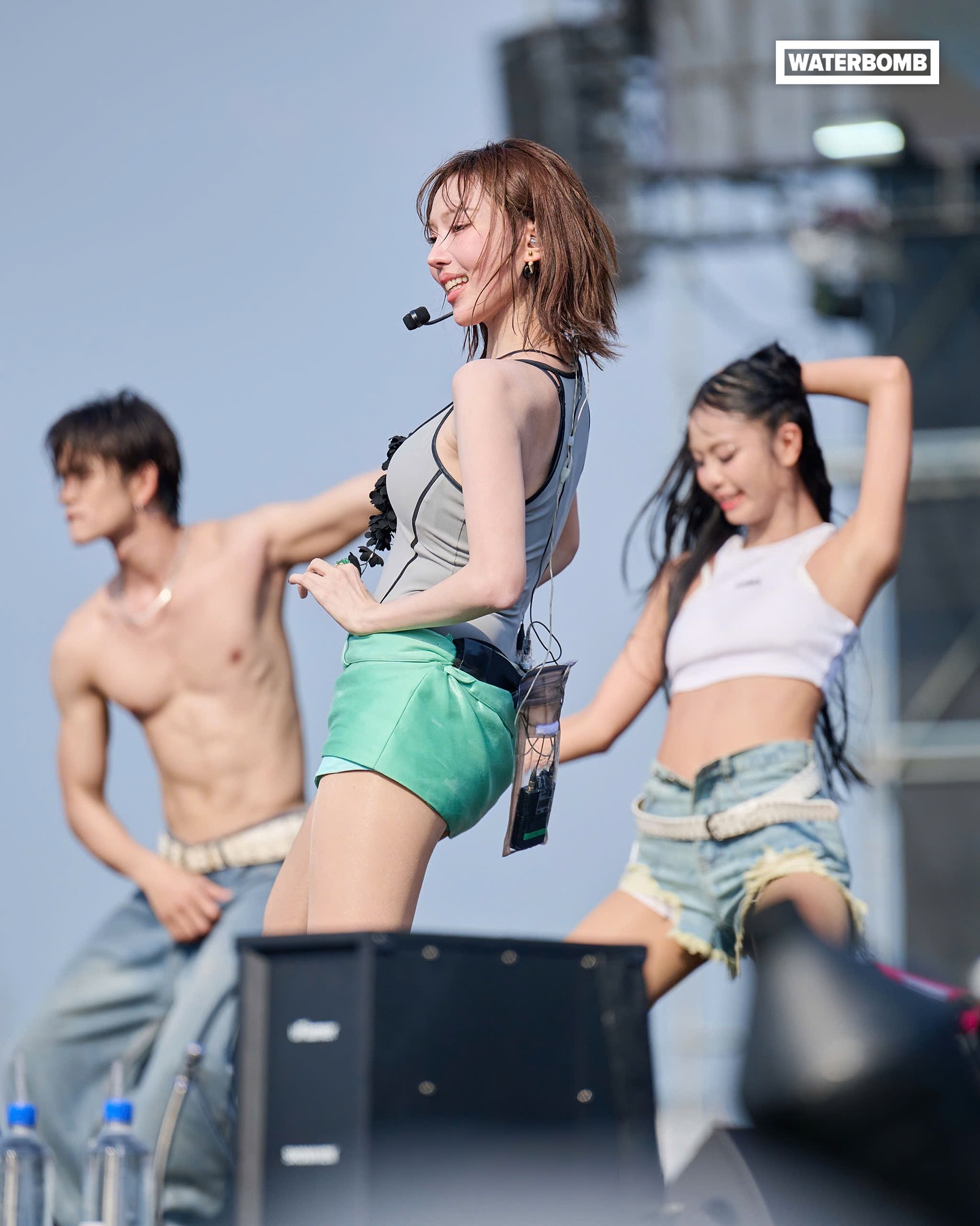 MIN căng thẳng chỉ tr&iacute;ch nam giới khiếm nh&atilde;: Con g&aacute;i ch&uacute;ng t&ocirc;i kh&ocirc;ng b&agrave;n về quần l&oacute;t đ&agrave;n &ocirc;ng!- Ảnh 6.