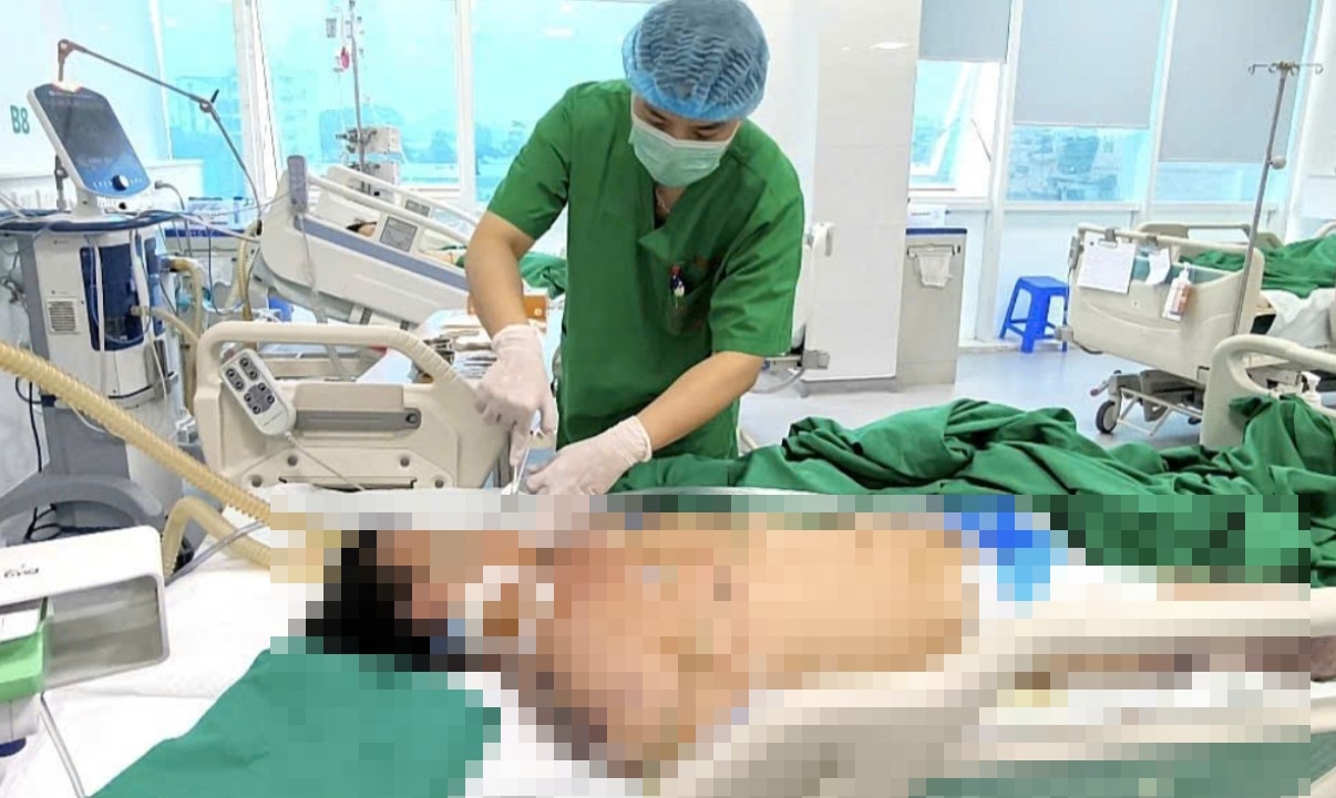 N&oacute;ng: Ghi nhận 1 ca tử vong do vi&ecirc;m n&atilde;o m&ocirc; cầu, b&eacute; g&aacute;i 11 tuổi ra đi chỉ sau một ng&agrave;y ph&aacute;t bệnh- Ảnh 2.