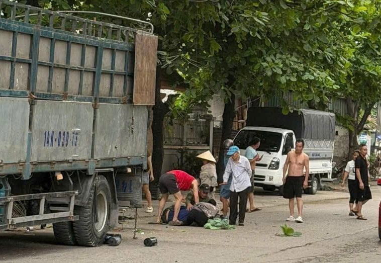 Nổ b&igrave;nh kh&iacute; tại cơ sở phế liệu, một bị thương nặng - Ảnh 1.