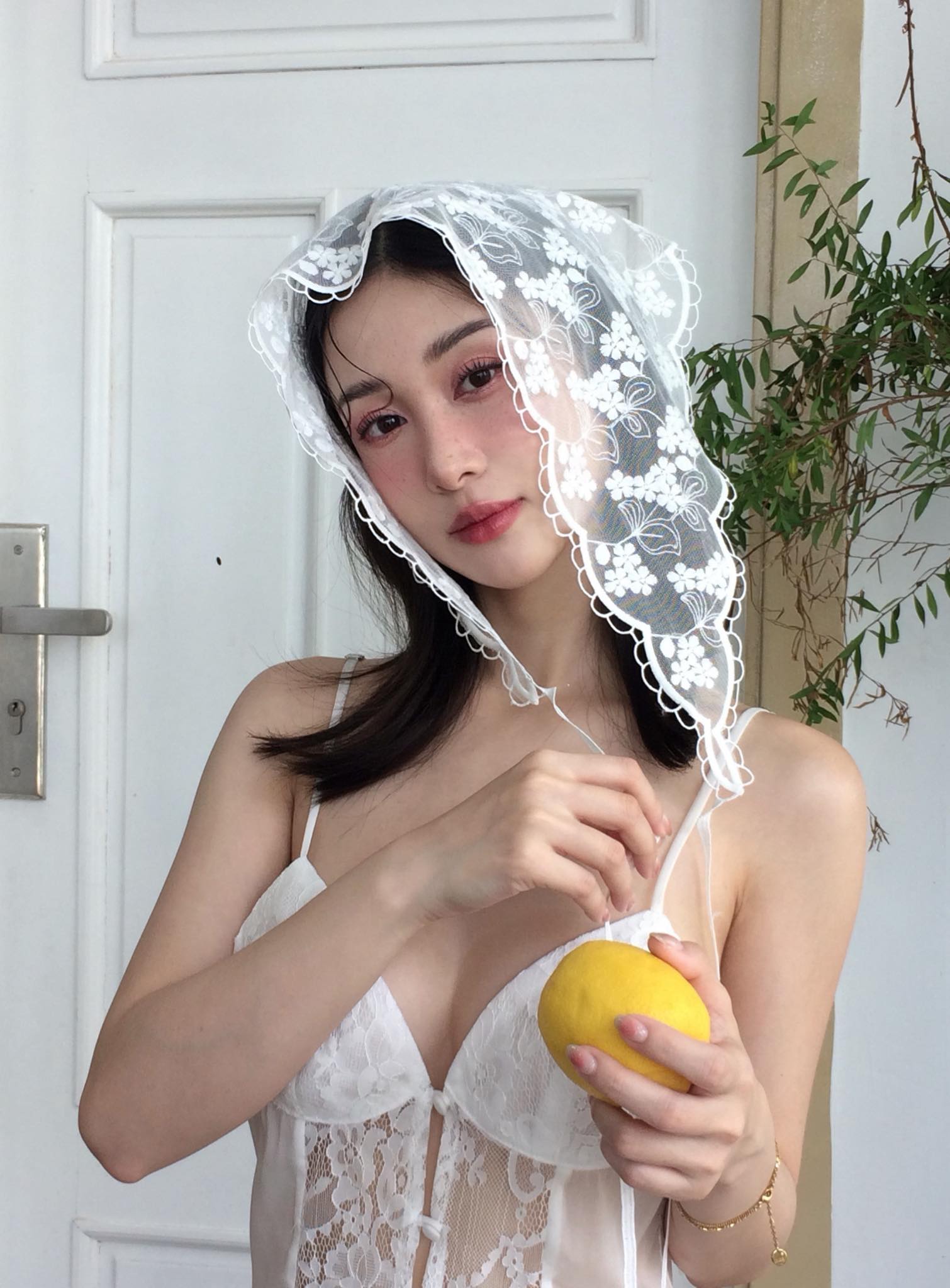 C&ocirc; g&aacute;i được b&aacute;o Th&aacute;i khen "quyến rũ nhất Việt Nam", truyền th&ocirc;ng Trung cũng n&aacute;o loạn v&igrave; đẹp như Angela Baby- Ảnh 7.