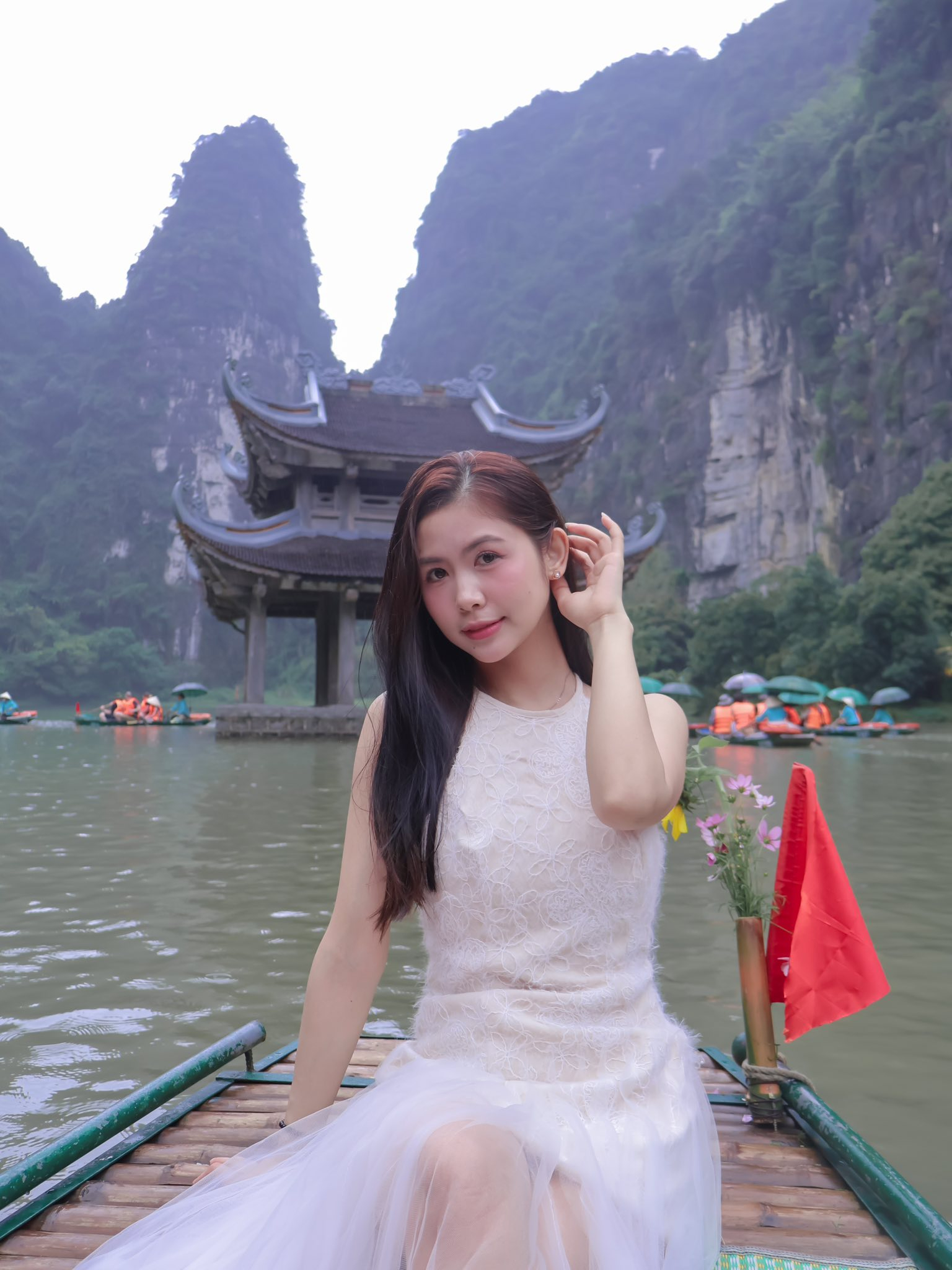 Cuộc sống hiện tại của hot girl ch&acirc;n kho&egrave;o đ&igrave;nh đ&aacute;m: Đ&atilde; chồng con, phản hồi khi bị n&oacute;i &ldquo;t&agrave;n tạ&rdquo;- Ảnh 9.