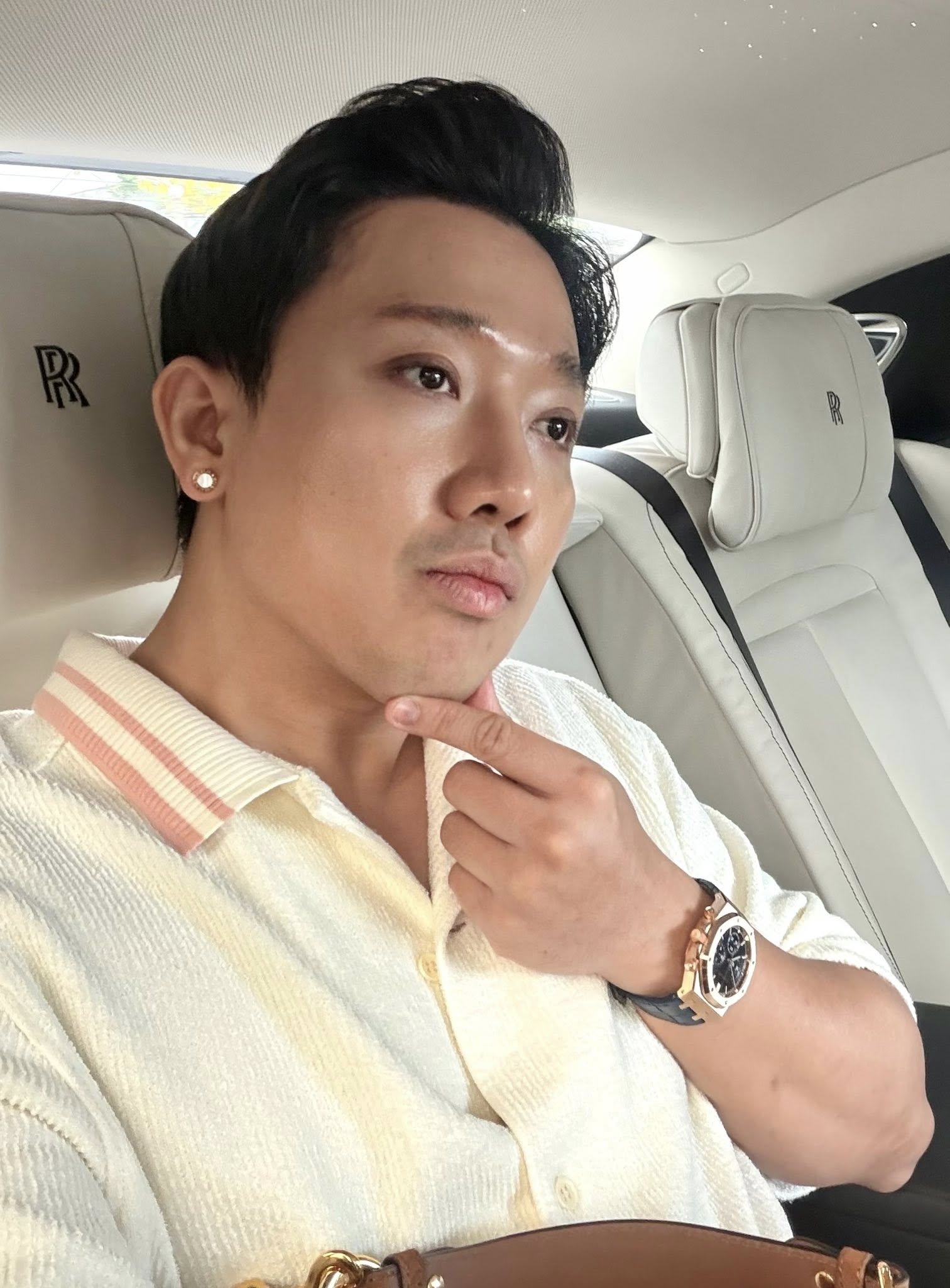 Trấn Th&agrave;nh khoe nh&agrave; mới: Nội thất sang xịn, ri&ecirc;ng ph&ograve;ng tắm khiến netizen trầm trồ "h&oacute;a ra đ&acirc;y l&agrave; c&aacute;ch người gi&agrave;u x&agrave;i tiền"- Ảnh 13.