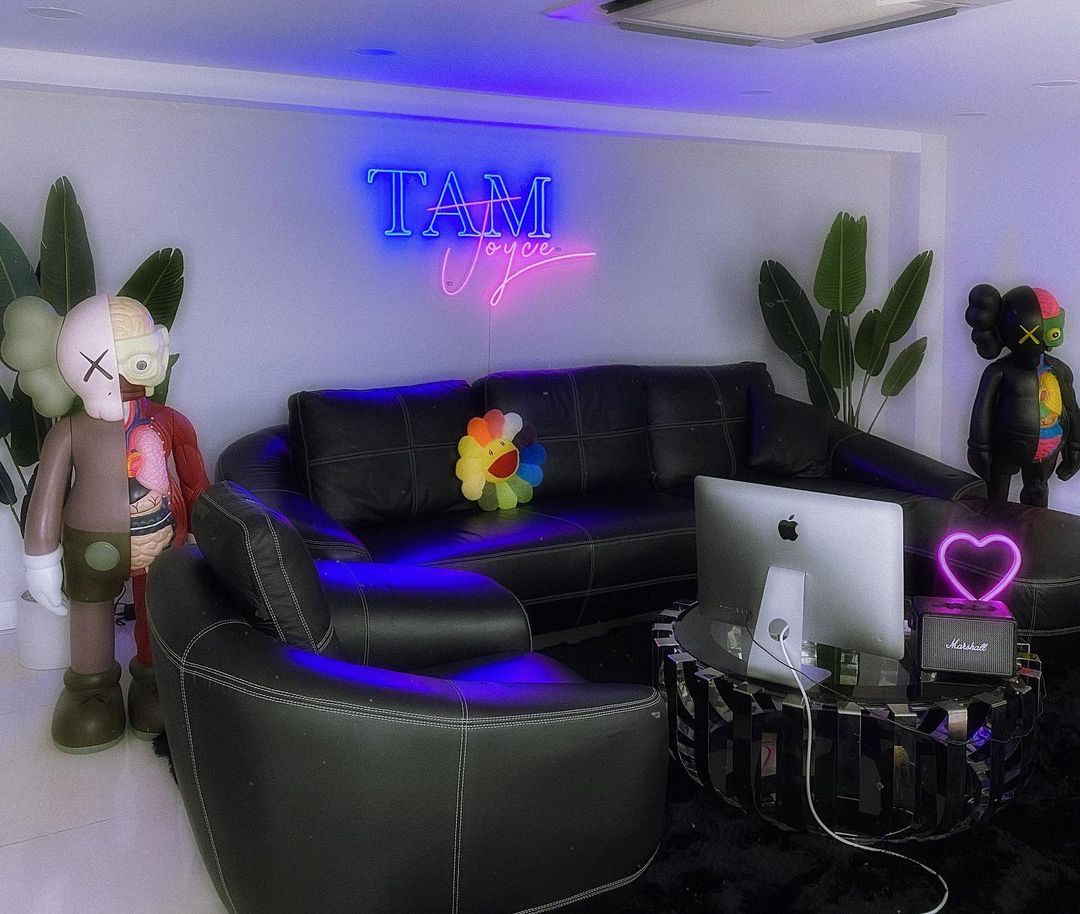 Tiểu thư S&agrave;i th&agrave;nh 15 tuổi y&ecirc;u, 20 tuổi lấy chồng: Ở biệt thự 3 tầng s&aacute;ng nhất phố, qua 4 lần sinh nở vẫn đẹp như g&aacute;i đ&ocirc;i mươi- Ảnh 9.