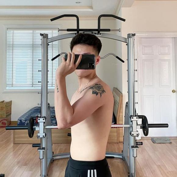 Tiểu thư S&agrave;i th&agrave;nh 15 tuổi y&ecirc;u, 20 tuổi lấy chồng: Ở biệt thự 3 tầng s&aacute;ng nhất phố, qua 4 lần sinh nở vẫn đẹp như g&aacute;i đ&ocirc;i mươi- Ảnh 15.