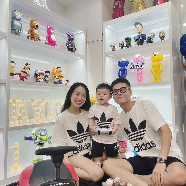 Tiểu thư S&agrave;i th&agrave;nh 15 tuổi y&ecirc;u, 20 tuổi lấy chồng: Ở biệt thự 3 tầng s&aacute;ng nhất phố, qua 4 lần sinh nở vẫn đẹp như g&aacute;i đ&ocirc;i mươi- Ảnh 11.