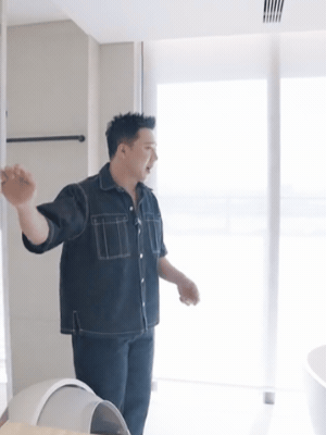 Trấn Th&agrave;nh khoe nh&agrave; mới: Nội thất sang xịn, ri&ecirc;ng ph&ograve;ng tắm khiến netizen trầm trồ "h&oacute;a ra đ&acirc;y l&agrave; c&aacute;ch người gi&agrave;u x&agrave;i tiền"- Ảnh 6.