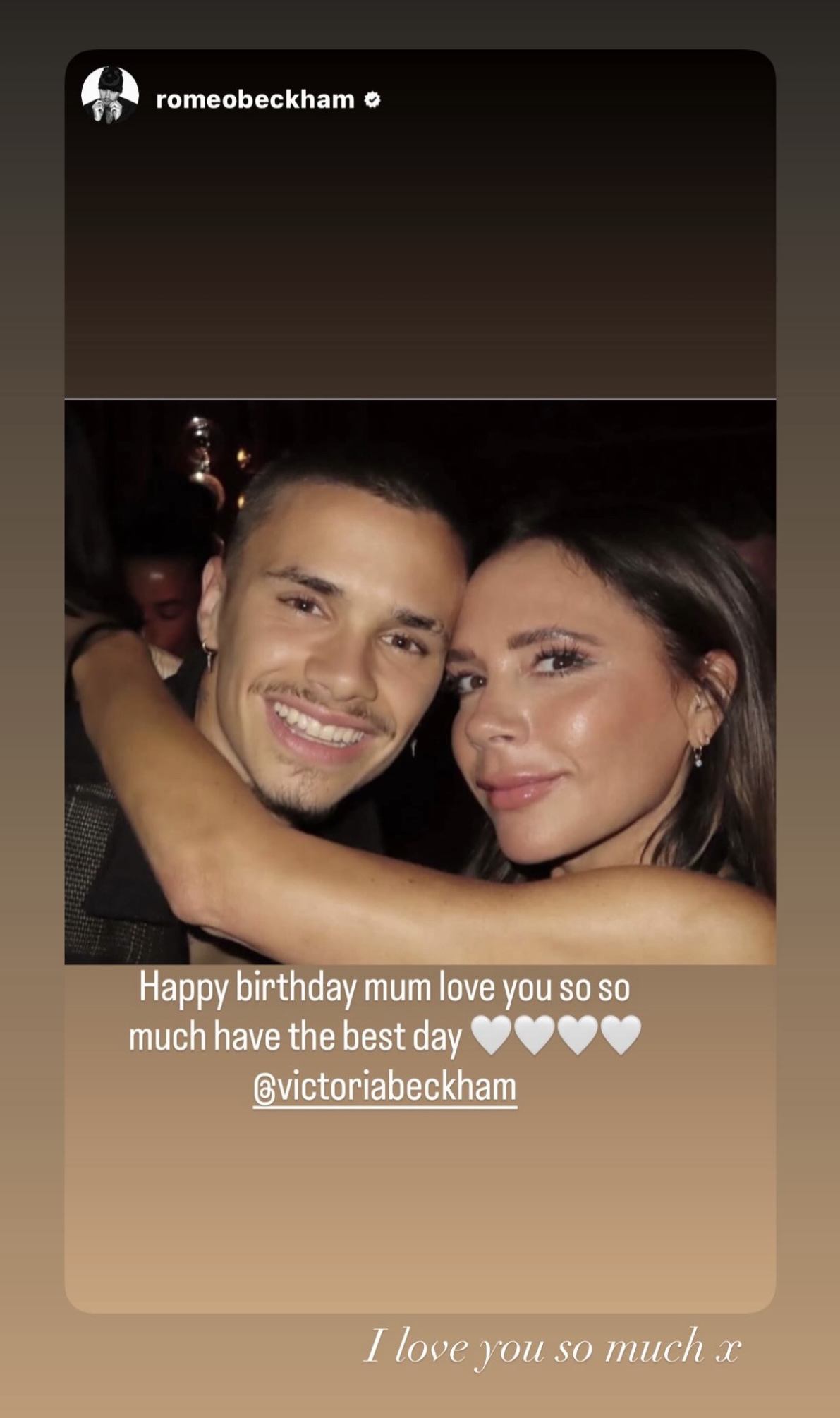 Tiểu thư Harper Beckham xinh đẹp c&ograve;n t&igrave;nh cảm, viết t&acirc;m thư x&uacute;c động mừng sinh nhật mẹ, c&ograve;n Brooklyn lại "mất h&uacute;t"- Ảnh 3.