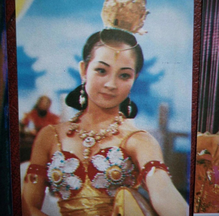 Cung nữ trong "T&acirc;y du k&yacute;": Đỗ 2 trường đại học, trở th&agrave;nh nh&agrave; thiết kế nổi tiếng- Ảnh 1.