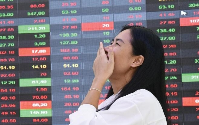 Một c&ocirc;ng ty chứng kho&aacute;n trả lương b&igrave;nh qu&acirc;n hơn 65 triệu đồng/th&aacute;ng, cao hơn Vietcombank, BIDV, VietinBank- Ảnh 1.