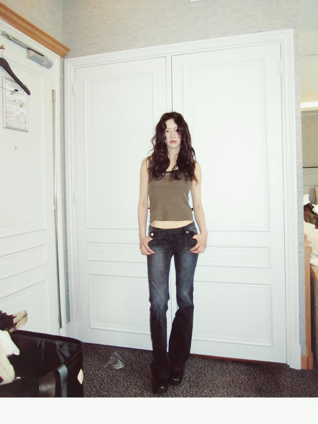 "Bad girl" khiến 1,4 tỷ d&acirc;n Trung chao đảo, mặc g&igrave; cũng khiến ph&aacute;i nữ muốn copy- Ảnh 7.