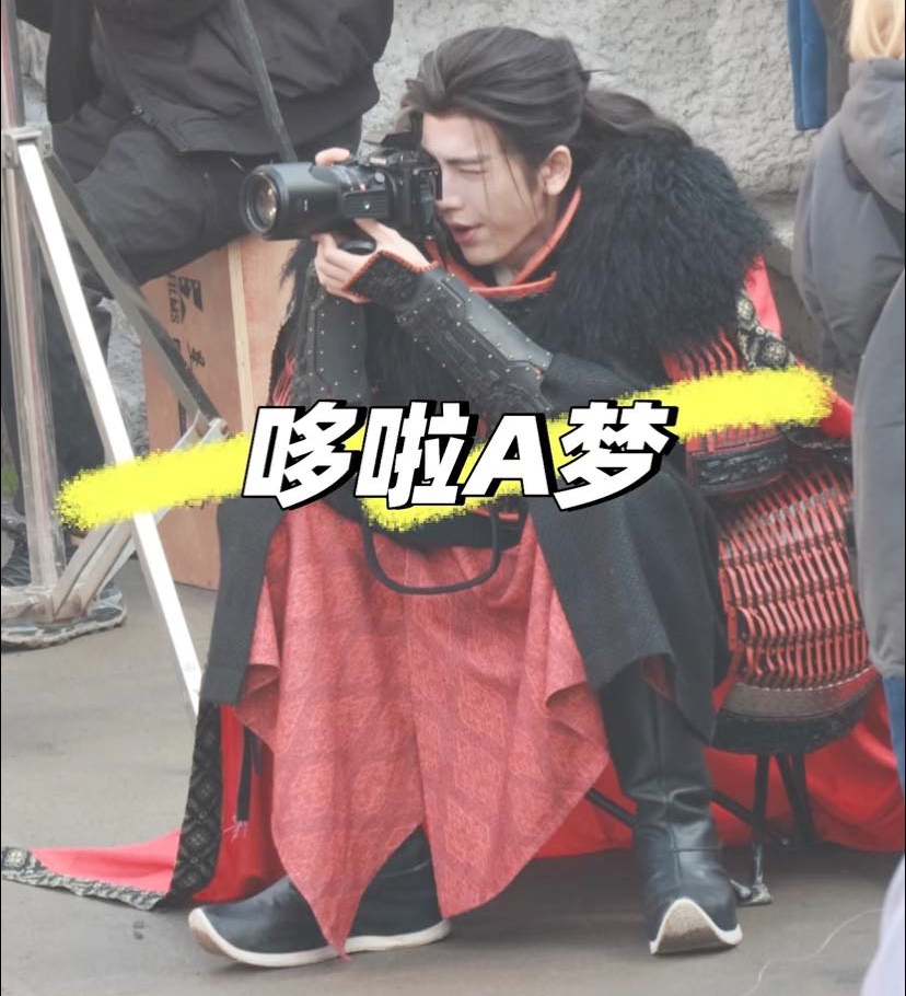 Bức ảnh vạch trần th&oacute;i ph&ocirc;ng bạt của Trương Lăng H&aacute;ch- Ảnh 4.