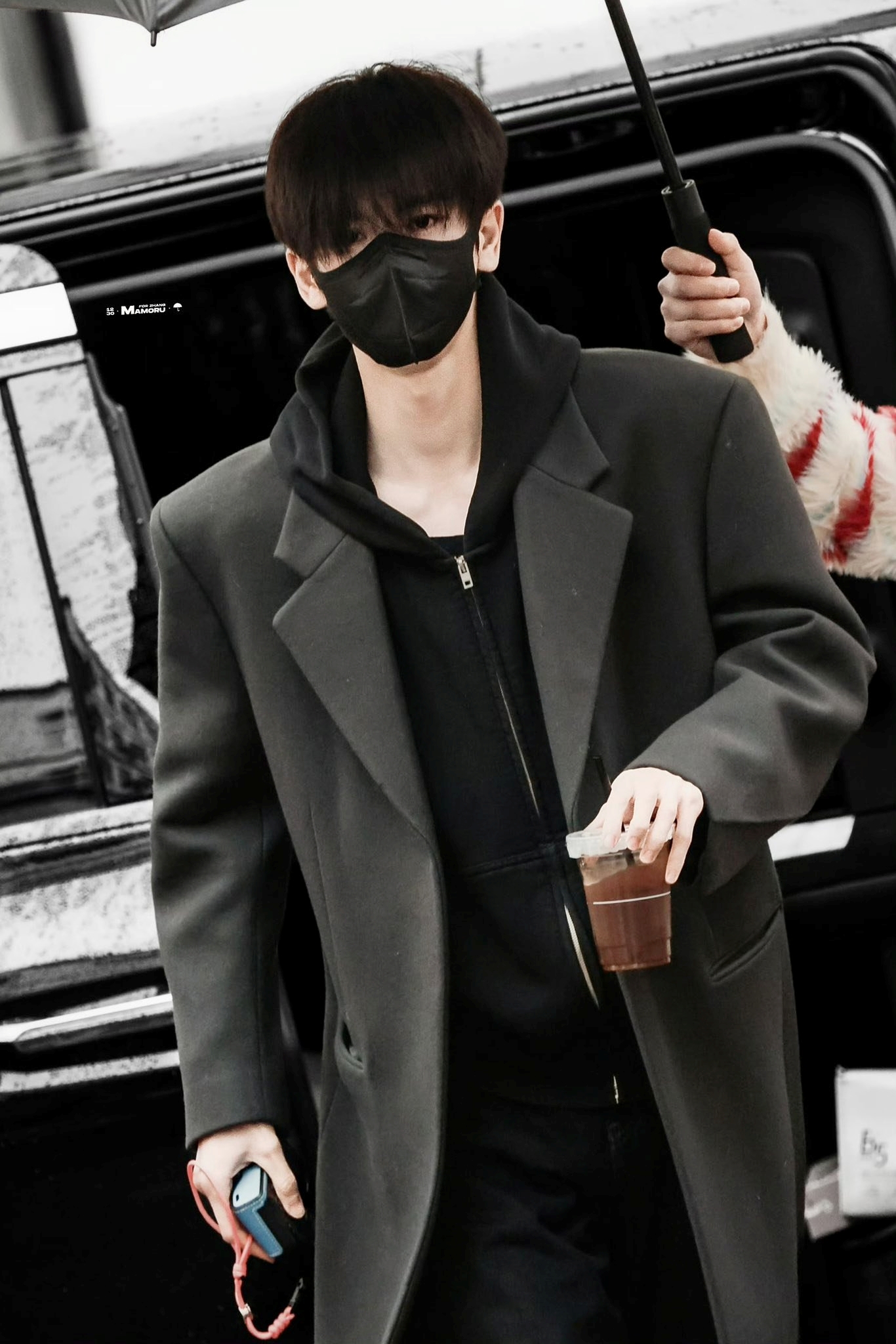 Bức ảnh vạch trần th&oacute;i ph&ocirc;ng bạt của Trương Lăng H&aacute;ch- Ảnh 8.