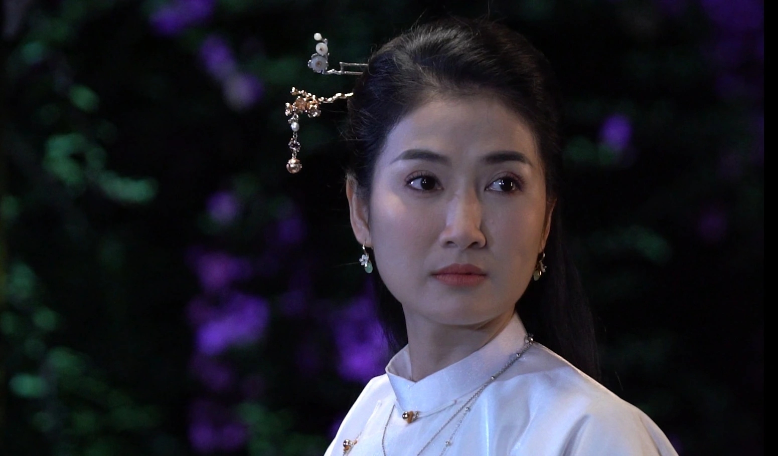 Ho&aacute; ra Việt Nam cũng c&oacute; cổ nh&acirc;n trời chọn đẹp nức nở: Visual c&ocirc;ng ph&aacute; thị gi&aacute;c, ngắm m&agrave; tưởng đang mơ- Ảnh 4.