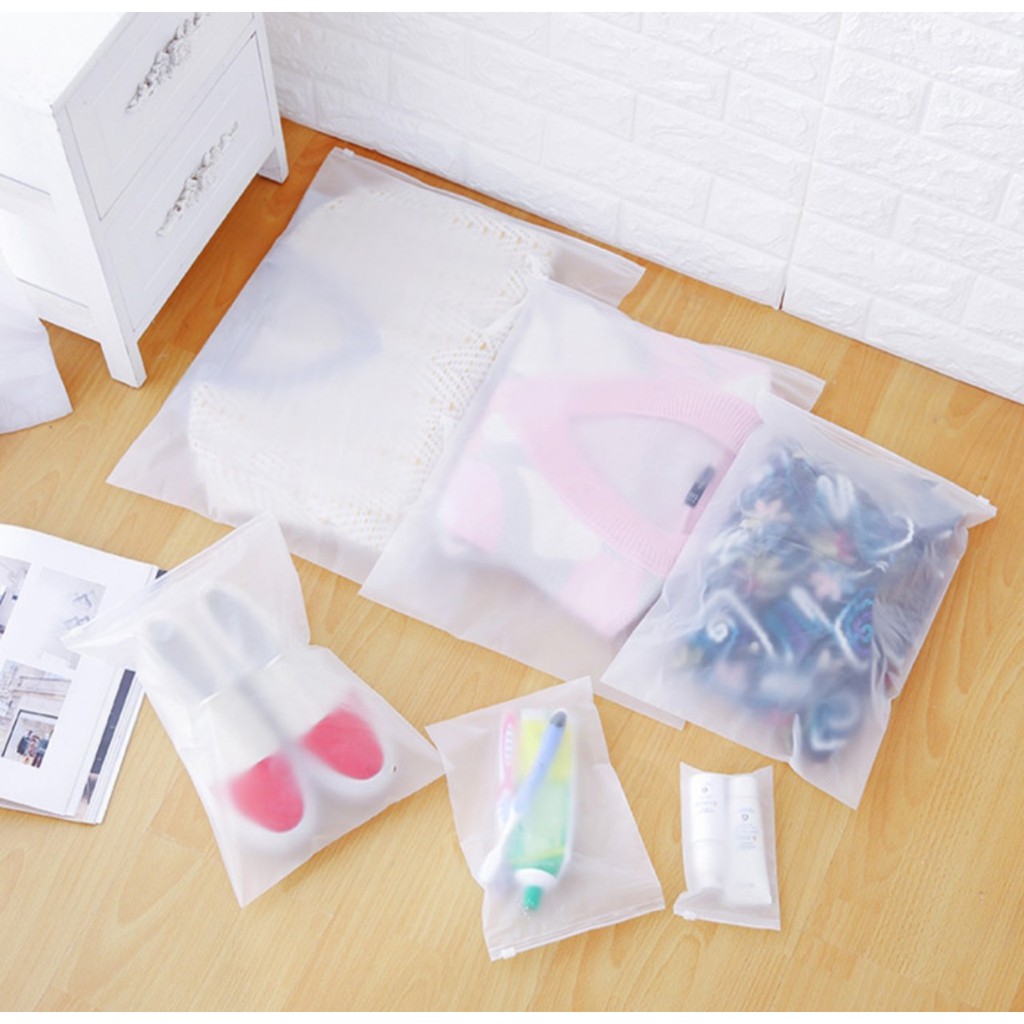 8 m&oacute;n nhỏ gi&uacute;p vali đi du lịch gọn hơn một nửa m&agrave; vẫn đủ đồ cần thiết - Ảnh 6.