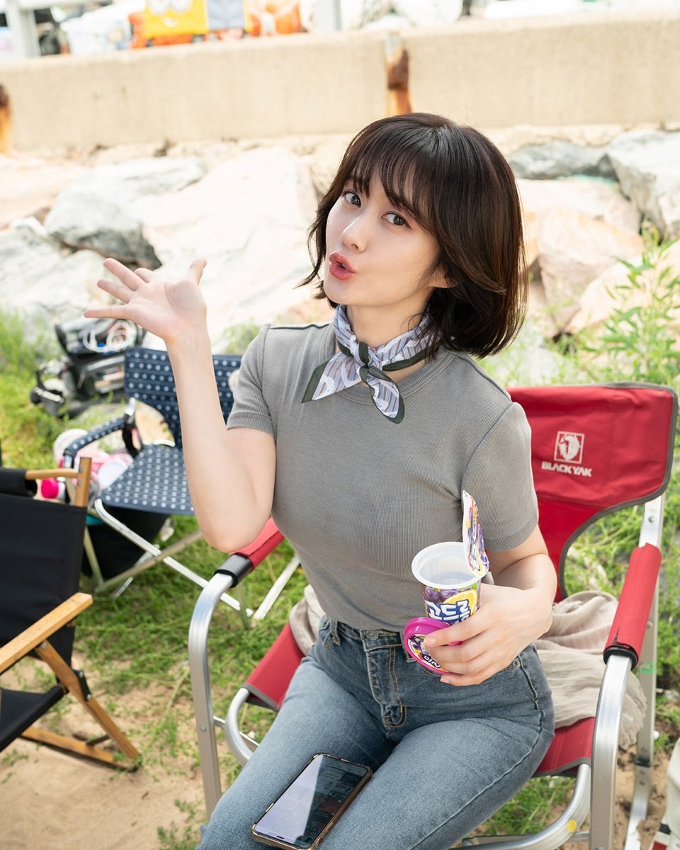 Showbiz c&oacute; mỹ nh&acirc;n l&agrave; ngoại lệ của tuổi t&aacute;c: C&agrave;ng lớn tuổi c&agrave;ng trẻ đẹp, v&igrave; một c&acirc;u n&oacute;i m&agrave; bị cấm s&oacute;ng- Ảnh 7.