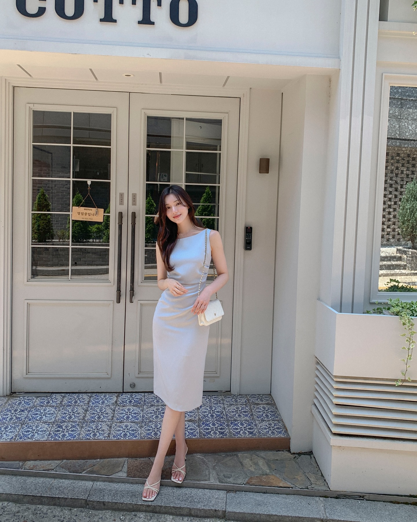 5 c&aacute;ch mặc đồ h&egrave; t&ocirc;n d&aacute;ng xuất sắc, n&agrave;ng cao hay thấp đều n&ecirc;n biết- Ảnh 10.