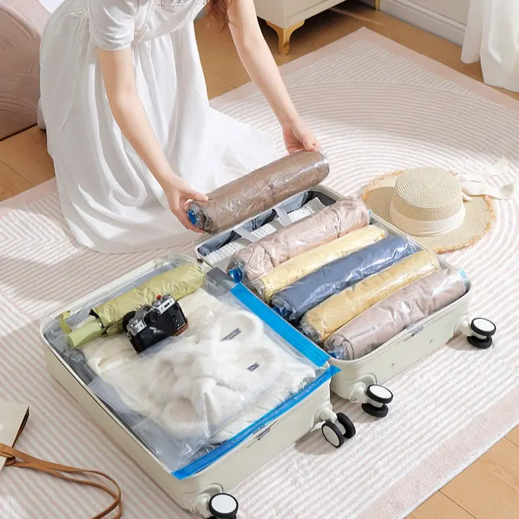 8 m&oacute;n nhỏ gi&uacute;p vali đi du lịch gọn hơn một nửa m&agrave; vẫn đủ đồ cần thiết - Ảnh 1.