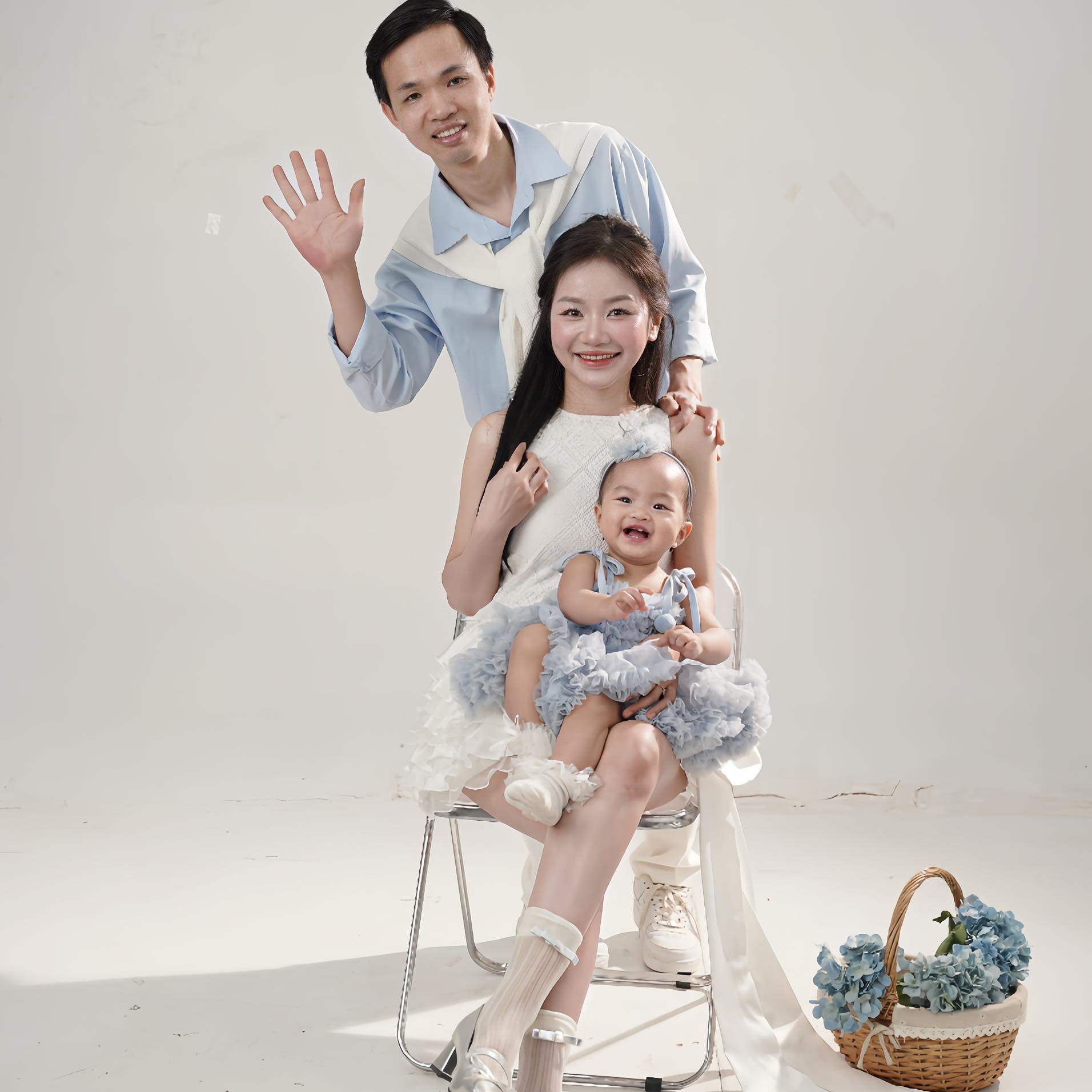 Chồng "rủ đẻ" n&oacute;i g&igrave; cho ngầu: M&agrave;n lập luận chất lượng v&agrave; pha chốt deal 200 triệu của c&ocirc; vợ H&agrave; Nội khiến hội chị em vỗ tay- Ảnh 1.