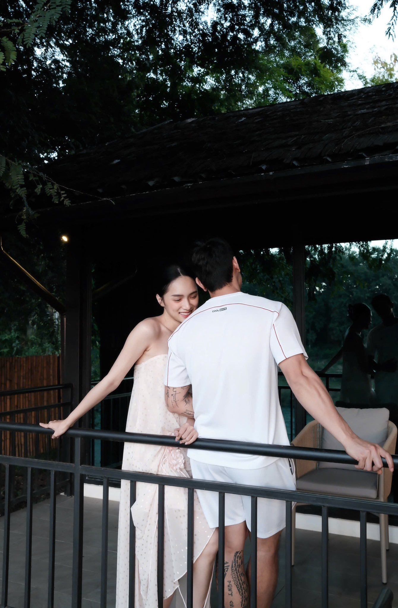 Chuyện g&igrave; đang xảy ra với Hương Giang v&agrave; Ph&uacute; Cường?- Ảnh 4.