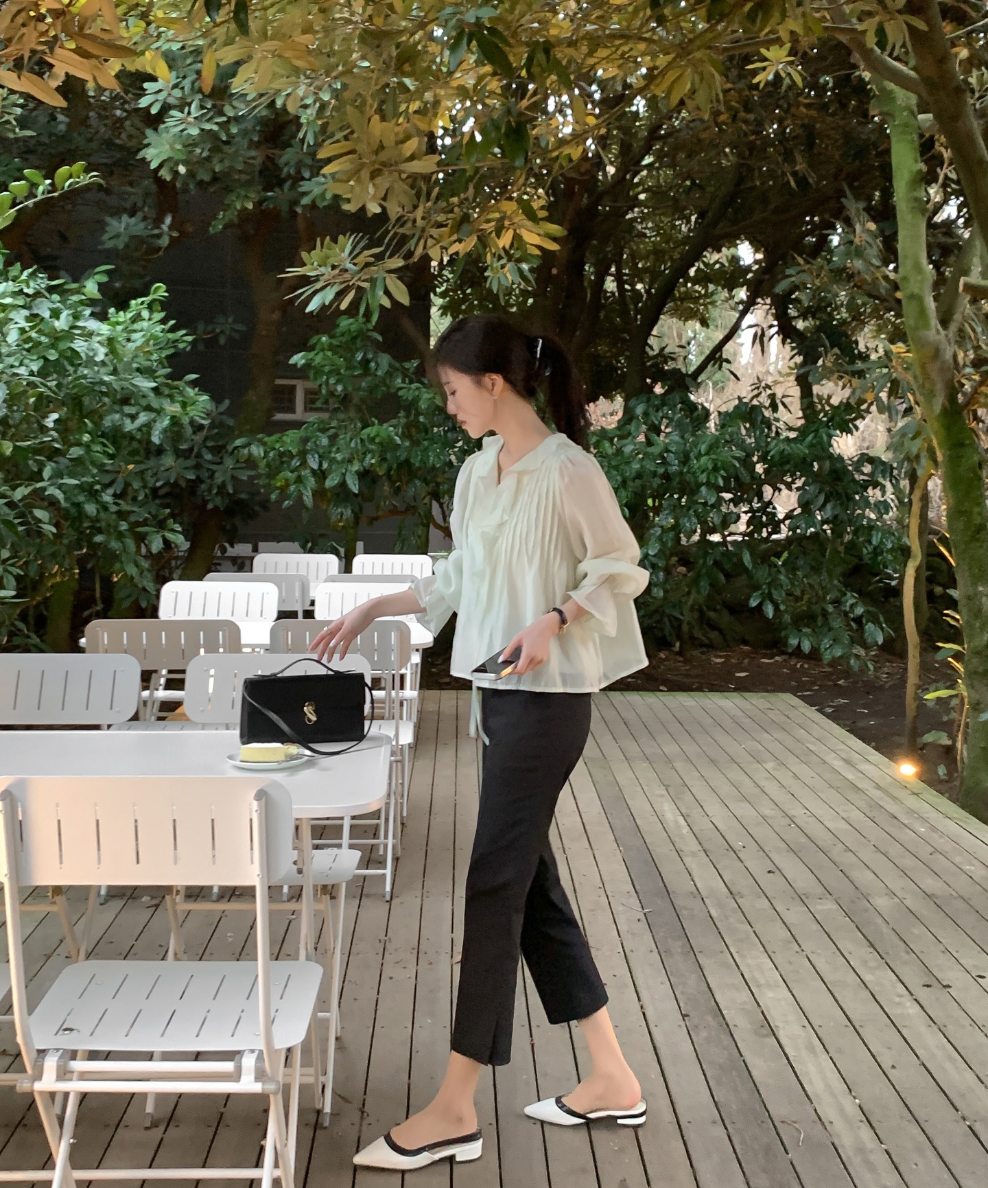 5 c&aacute;ch mặc đồ h&egrave; t&ocirc;n d&aacute;ng xuất sắc, n&agrave;ng cao hay thấp đều n&ecirc;n biết- Ảnh 8.