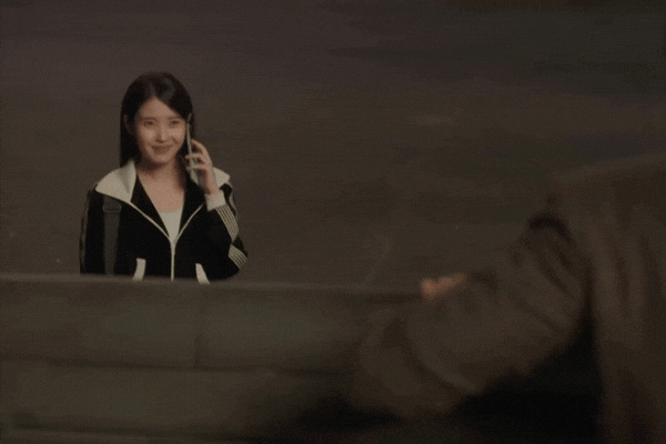 Phim của IU đ&atilde; qu&aacute; Pepsi ơi: Cặp ch&iacute;nh vừa chạm m&ocirc;i l&agrave; c&otilde;i mạng b&ugrave;ng nổ, rating cứ phải gọi l&agrave; đỉnh n&oacute;c- Ảnh 1.