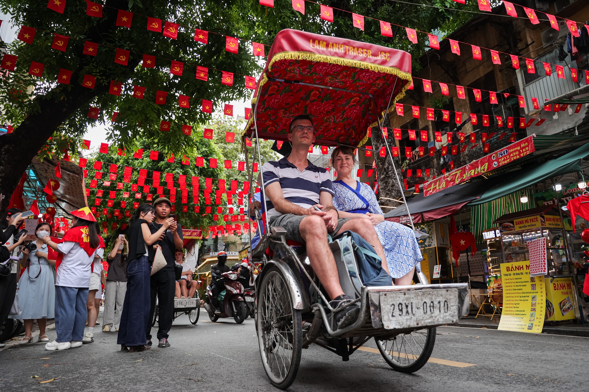 Tin rất vui: Người d&acirc;n H&agrave; Nội sẽ được xem ph&aacute;o hoa tầm cao v&agrave;o đ&uacute;ng dịp nghỉ lễ từ khu vực n&agrave;y - Ảnh 4.