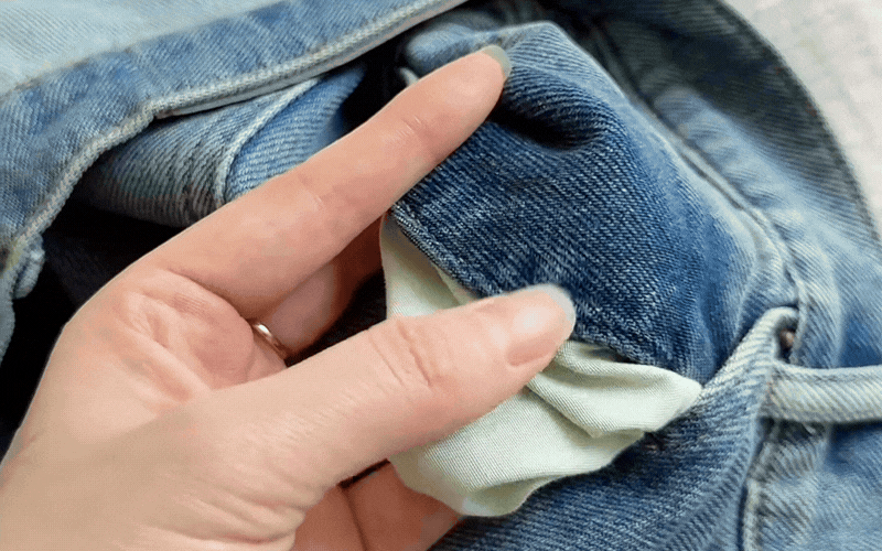 Kh&ocirc;ng cần mặc thử, đ&acirc;y l&agrave; mẹo để ph&acirc;n biệt quần jeans xịn hay kh&ocirc;ng chỉ bằng mắt thường!- Ảnh 19.