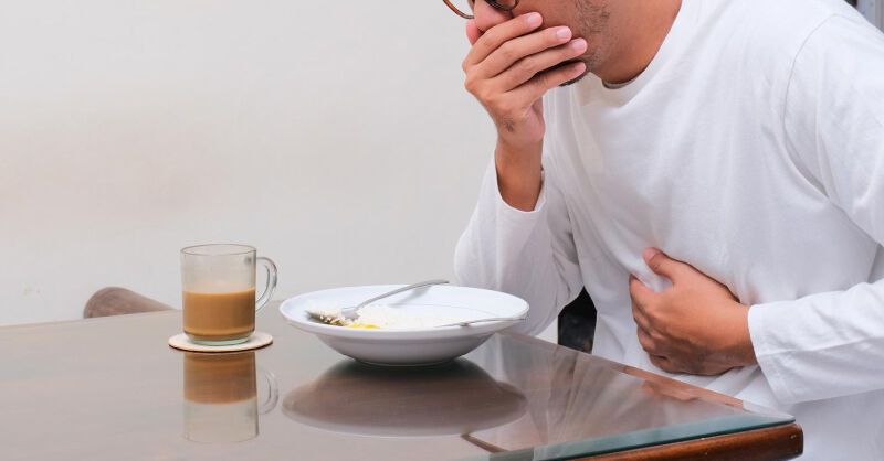 C&oacute; 1 dấu hiệu bất thường khi ăn, đi kh&aacute;m b&agrave;ng ho&agrave;ng ph&aacute;t hiện ung thư phổi giai đoạn 3 - Ảnh 1.