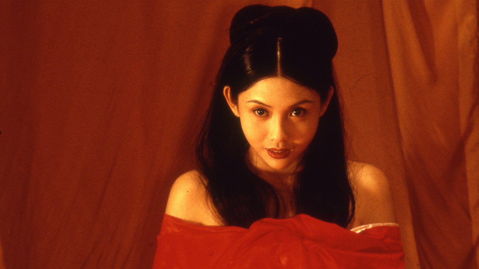 Tuyệt t&aacute;c 18+ đưa Kh&acirc;u Thục Trinh trở th&agrave;nh "người t&igrave;nh trong mộng" của cả Hong Kong- Ảnh 2.