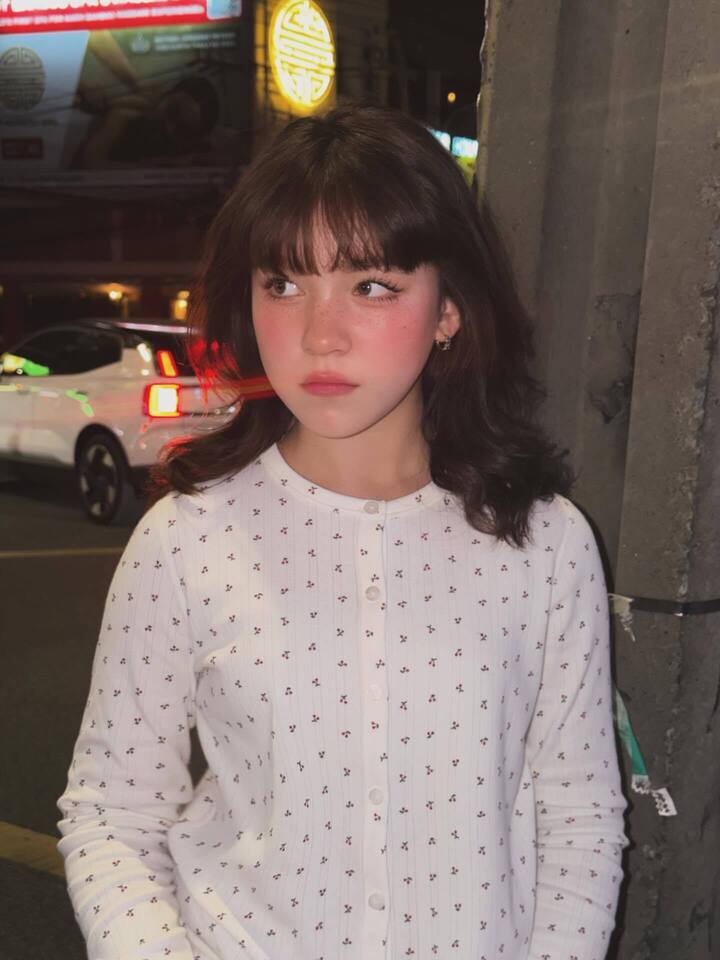 Sao nh&iacute; 12 tuổi "xứ ch&ugrave;a V&agrave;ng" đ&oacute;ng phim Việt đang dẫn đầu ph&ograve;ng v&eacute; l&agrave; ai?- Ảnh 8.