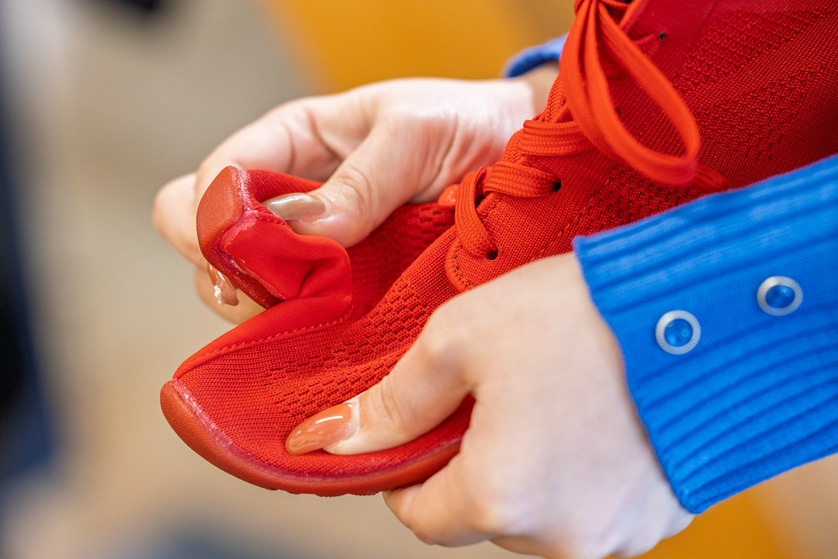 Th&iacute;ch gi&agrave;y Tabi nhưng v&iacute; tiền n&oacute;i "kh&ocirc;ng": Đ&acirc;y l&agrave; những lựa chọn gi&aacute; mềm khiến Margiela cũng phải "d&egrave; chừng"- Ảnh 9.