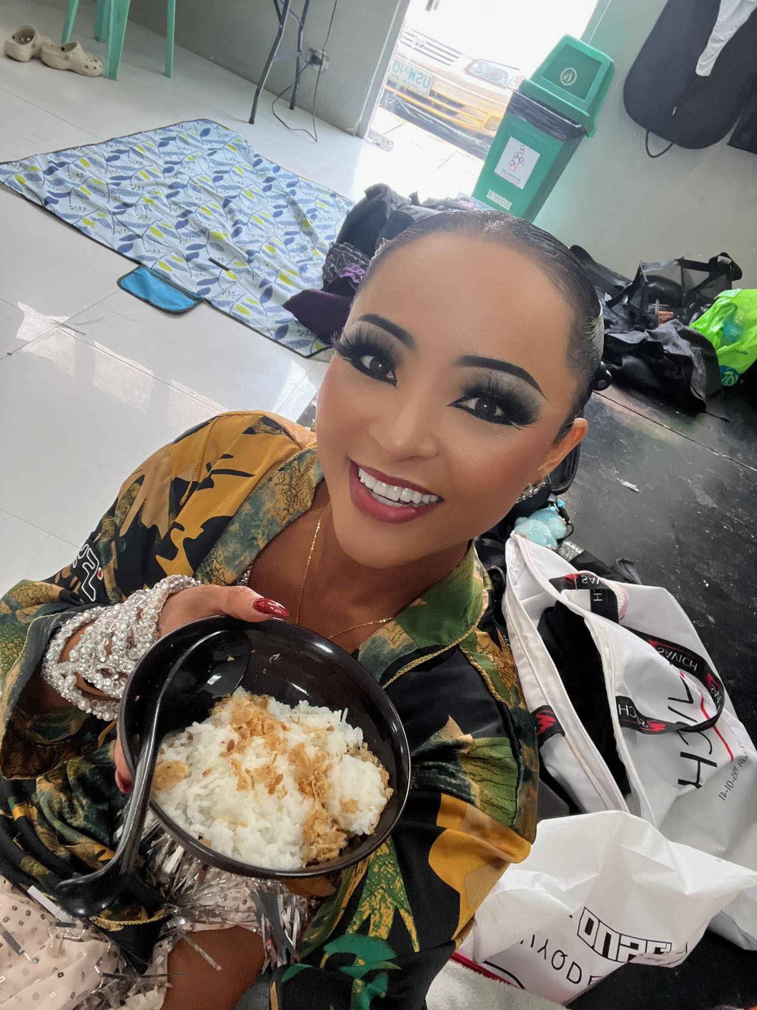 Kiện tướng Thu Hương chỉ ăn cơm Việt Nam với ruốc cũng nhảy cực khoẻ, c&ugrave;ng Phan Hiển gi&agrave;nh 3 HCV Đ&ocirc;ng Nam &Aacute;- Ảnh 1.