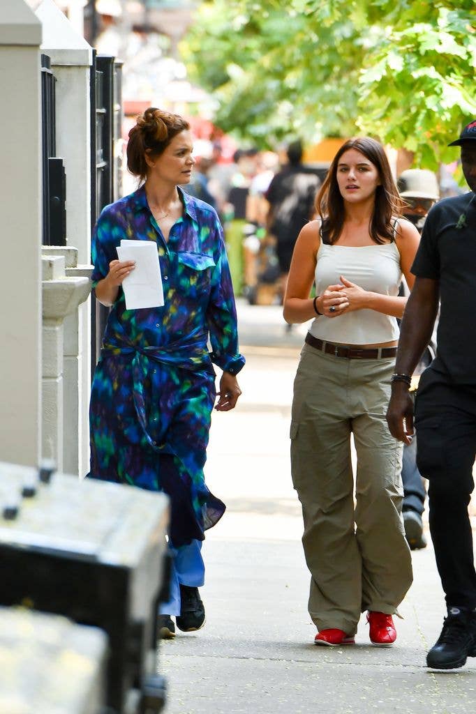 &Aacute;i nữ nh&agrave; Tom Cruise ch&iacute;nh thức tr&ograve;n 20 tuổi: H&eacute; lộ gia t&agrave;i ri&ecirc;ng v&agrave; cuộc sống k&iacute;n tiếng tại đại học danh gi&aacute;- Ảnh 3.