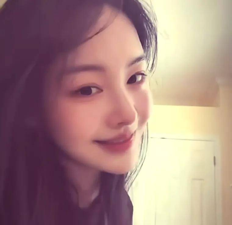 Kh&ocirc;ng ai d&aacute;m nh&igrave;n v&agrave;o mặt của Trịnh Sảng- Ảnh 2.