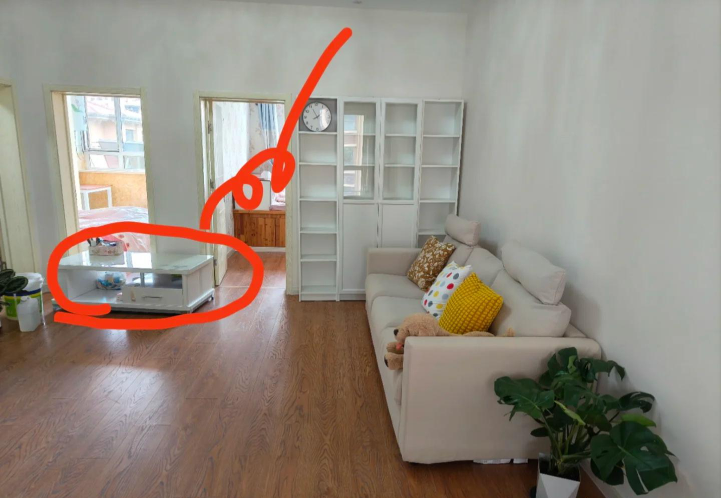 Sau 3 năm sống tối giản, ở tuổi 38, t&ocirc;i bỏ 7 thứ trong nh&agrave; v&agrave; đổi lại l&agrave; kh&ocirc;ng gian rộng hơn, &iacute;t việc nh&agrave; hơn, nhiều tự do hơn- Ảnh 1.