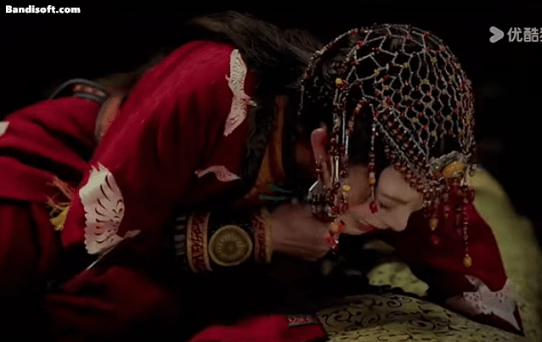 Nh&igrave;n mỹ nh&acirc;n n&agrave;y mới hiểu s&aacute;ch gi&aacute;o khoa diễn xuất l&agrave; g&igrave;: Đ&ocirc;i mắt chứa ng&agrave;n nỗi đau, đố ai xem kh&ocirc;ng buồn- Ảnh 5.