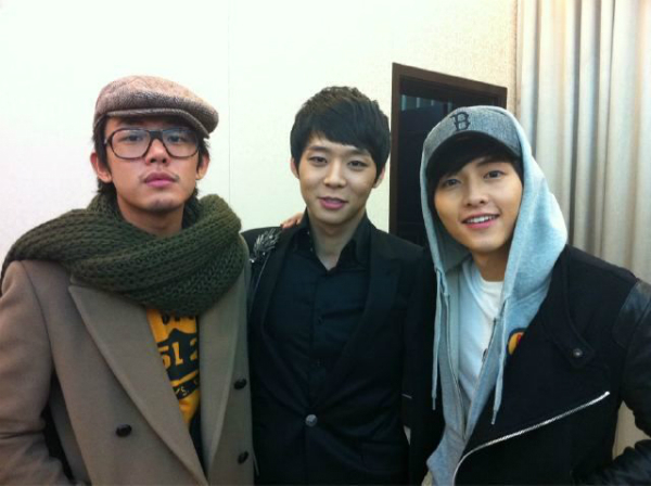 N&aacute;o loạn ảnh Song Joong Ki thấp tịt lọt thỏm giữa Lee Min Ho - Park Seo Joon v&agrave; d&agrave;n t&agrave;i tử đẹp trai quyền lực nhất H&agrave;n Quốc- Ảnh 6.