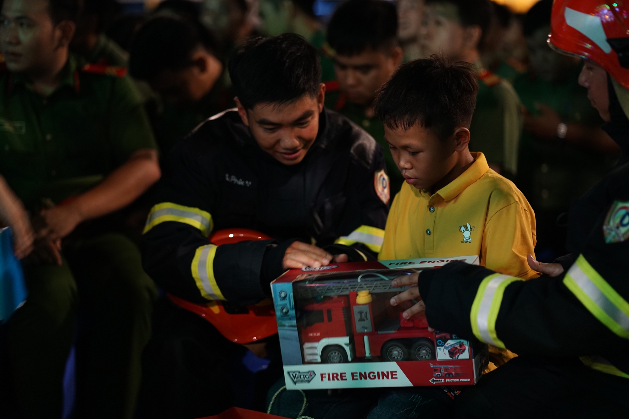 Bộ C&ocirc;ng an ph&aacute;t động cuộc thi s&aacute;ng tạo video "Tổ quốc b&igrave;nh y&ecirc;n"- Ảnh 3.