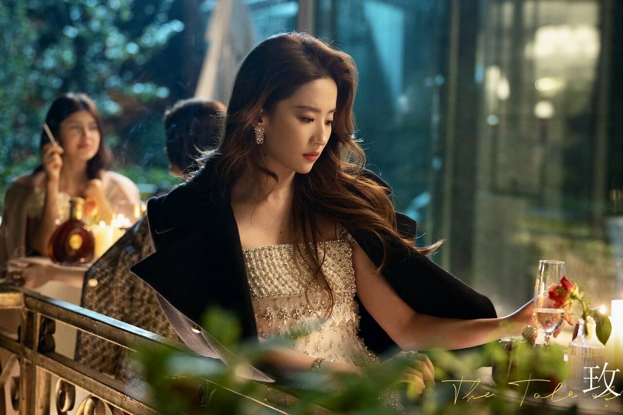 Nh&igrave;n Lưu Diệc Phi 25 năm trước đ&uacute;ng l&agrave; visual "vắt ra nước", đến c&aacute;i t&ecirc;n cũng trở th&agrave;nh t&iacute;nh từ chỉ sắc đẹp- Ảnh 12.